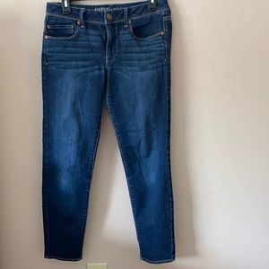 American Eagle Super Skinny dark blue jeans Size 8